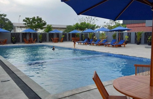 Kadipaten Hotel | Fieris hotel & Convention Kertajati