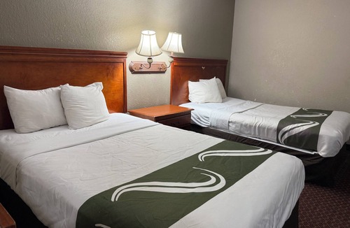 Wetmore Hotel | Fiesta Inn & Suites Medical Center I-10