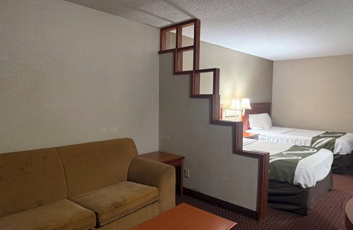 Wetmore Hotel | Fiesta Inn & Suites Medical Center I-10
