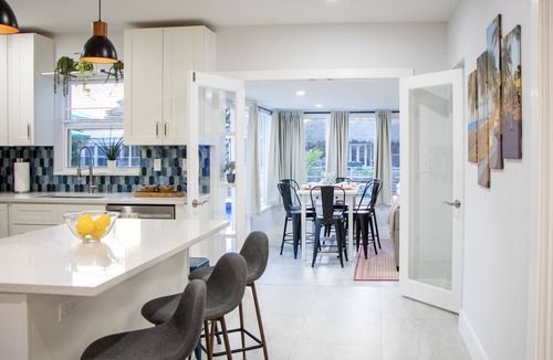 Fort Lauderdale House | FIFA 2026 Getaway - Canal Views, Pool & BBQ Sleeps 8 Easy Miami Access