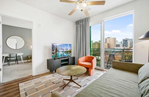 SoNo Apartment | FIFA 2026 Stay - Modern 1B1B Apartment with Private Balcony - 2 mi from Mercedes-Benz Stadium - 7