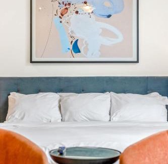 SoNo Apartment | FIFA 2026 Stay - Stylish Studio King Bed Downtown ATL - 2 Mi from Mercedes-Benz Stadium -6