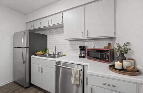 Central Arlington Apartment | FIFA 2026 Walk to AT&T Stadium | Modern 2BR