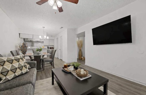 Central Arlington Apartment | FIFA 2026 Walk to AT&T Stadium | Modern 2BR
