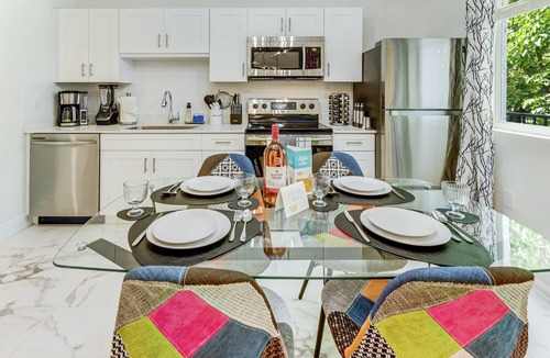 Wynwood Art District Apartment | FIFA Perfect 21 KM | ArTease 4: Walk to Wynwood & Design District