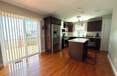 Valley Falls House | FIFA Ready - Game Room - 25 mins to Stadium