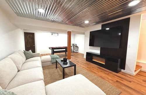 Valley Falls House | FIFA Ready - Game Room - 25 mins to Stadium