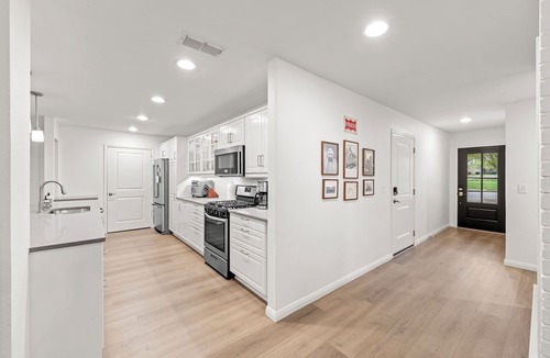 Frisco House | FIFA ready! Near Universal! Great for kids & pets! Walk to dinner!