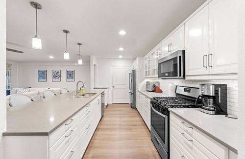 Frisco House | FIFA ready! Near Universal! Great for kids & pets! Walk to dinner!