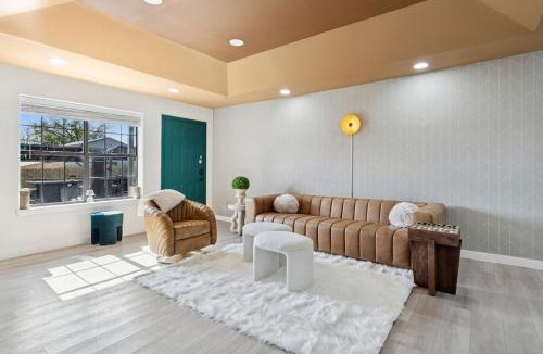 North Richland Hills House | FIFA Retreat Sleeps 26 Stockyards DFW Basecamp