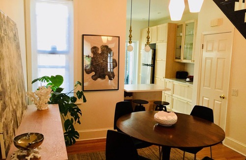 Fairmount House | FIFA Stunning Townhome