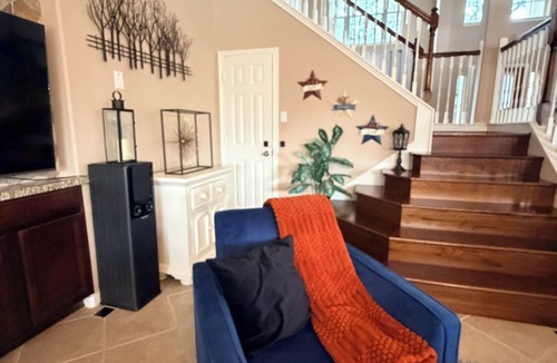 Clodine House | FIFA Traveler's Oasis Pool Sauna Patio Arcade Sleep 14+