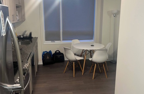 Briar Hill - Belgravia House | FIFA World Cup 2026 | Spacious 2BD/2BA | Rooftop & Transit Access