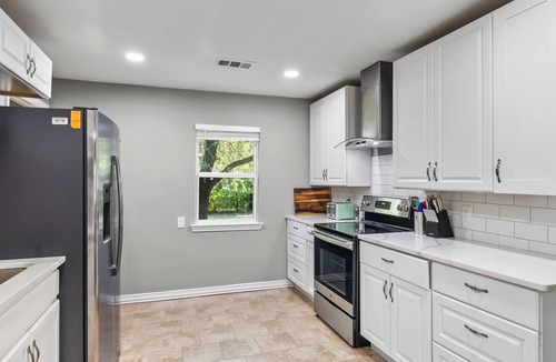 Euless House | FIFA WORLD CUP - BEST LOCATION