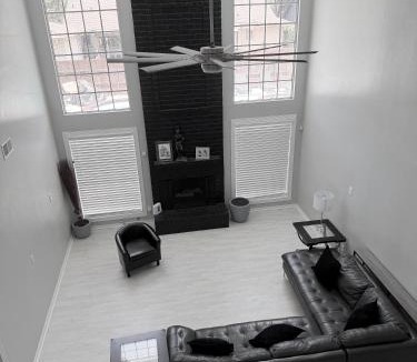 Barker House | FIFA World Cup Home with Pool!