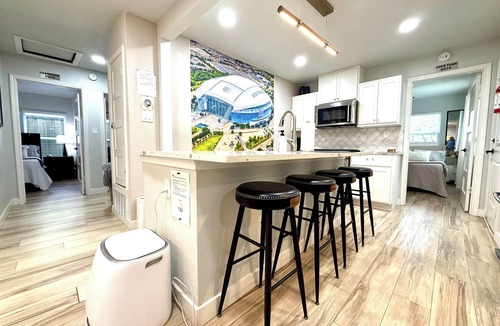 South Arlington House | FIFA World Cup Hub+Rangers+walk or bike to AT&T Stadium