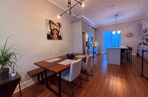 Newbold House | FIFA World Cup Luxury Philly Stay 4BR Roof Deck