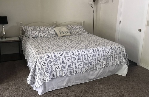 Mayfield Hotel | Fife Lake Lodging