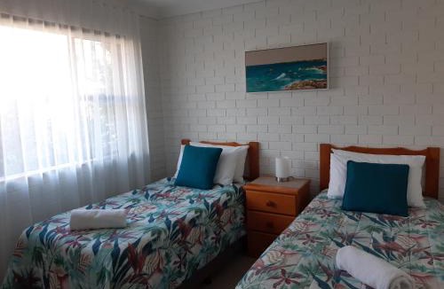 Mollymook Beach Apartment | Fifth Green Apartments