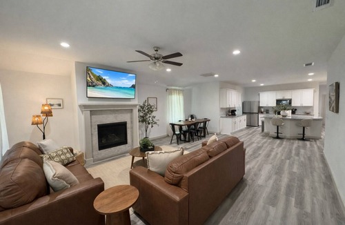Lubbock House | Fifty5 Modern Westmont Retreat