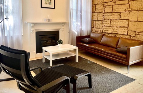 Warrnambool Cottage | Figtree Cottage