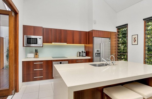 Palm Cove House | Figtree Villas Palm Cove