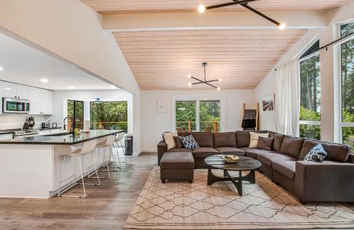 Anderson Island House | Fika Hus