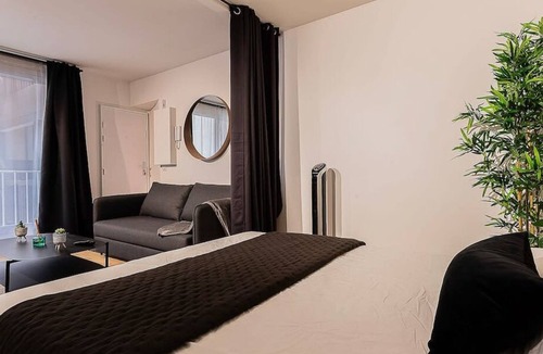 Saint-Etienne Apartment | Filatiers - Carmes hypercentre - 1 min du métro