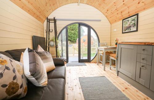 Ford House | Filbert Pod