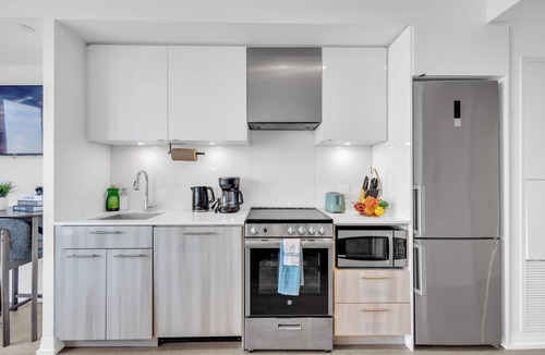 Downtown Toronto Hotel | Fillmore Downtown Suites