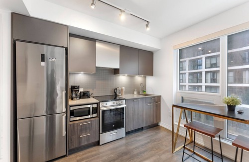 Downtown Toronto Hotel | Fillmore Downtown Suites