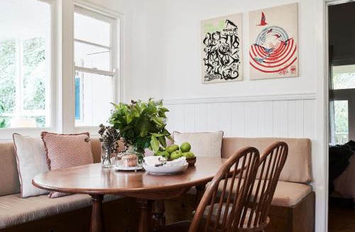 Warburton House | Film Makers Cottage