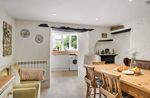Totnes Cottage | Filspholly