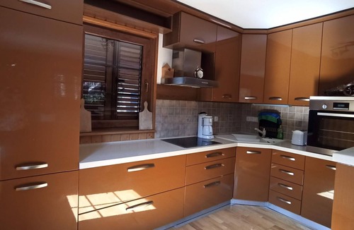 Rudanovac House | Finca "5-Schlafzimmer-Haus" mit Bergblick by Interhome