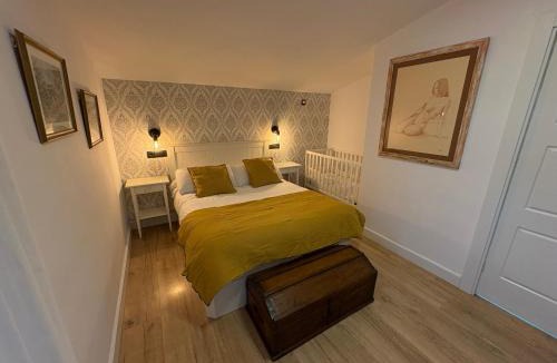 Huesca Villa | Finca Alboroto