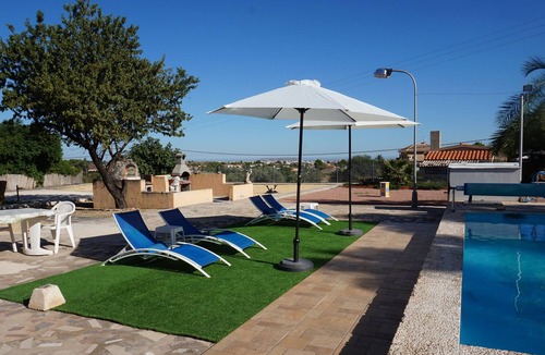 Alicante House | Finca on 2500m² with pool for the large family or group up to 12 people + x