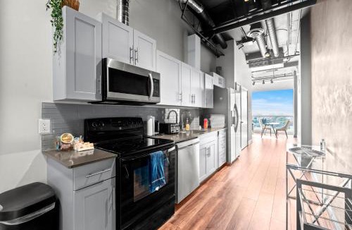 York University Heights Hotel | Finch West Residence Suites - Hotel DUKE