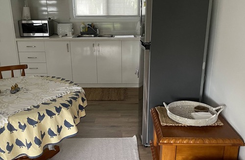 Clayton House | Finches Cottage