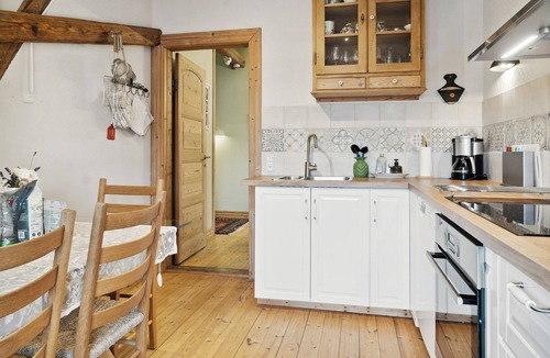 Fej House | Find inner silence in the old grain loft