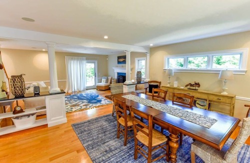 Truro House | Find Relaxation at Corn Hill Beach!