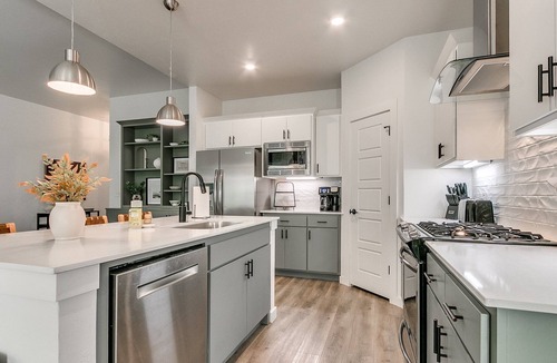 Edmond House | Find Your Bliss on 183rd