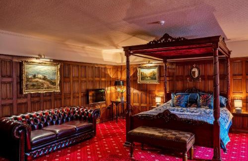 Sutton Maddock House | Finest Retreats - Apley Hall