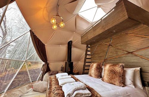 Chiddingstone Hoath Ski Chalet | Finest Retreats - Ashdown Luxury Dome