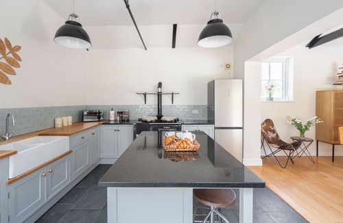 Huntingdon Cottage | Finest Retreats | Conker Tree House