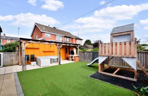 Kington House | Finest Retreats - Elizabeth House