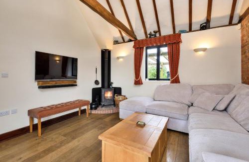 Faversham House | Finest Retreats - Flint Barn
