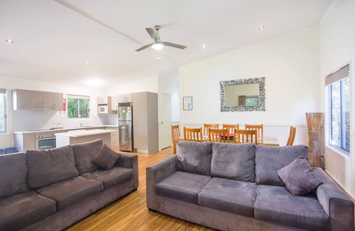 Fingal Bay RV Rental | Fingal Bay Holiday Park