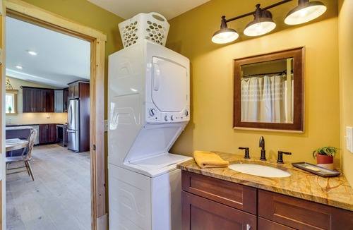 Phoenix Cottage | Finger Lakes Getaway w/Deck: On-site ATV Trails!