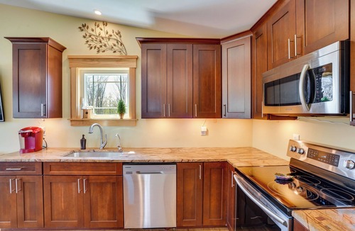 Phoenix Cottage | Finger Lakes Getaway w/Deck: On-site ATV Trails!
