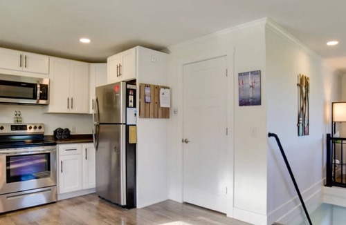 Hammondsport House | Finger Lakes House has private Pool, Fire Pit & Extra Amenities in Hammondsport